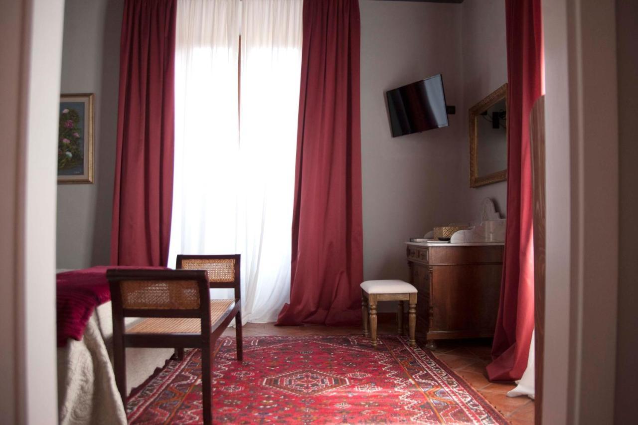 Antica Dimora De' Benci Acomodação com café da manhã Florença Exterior foto